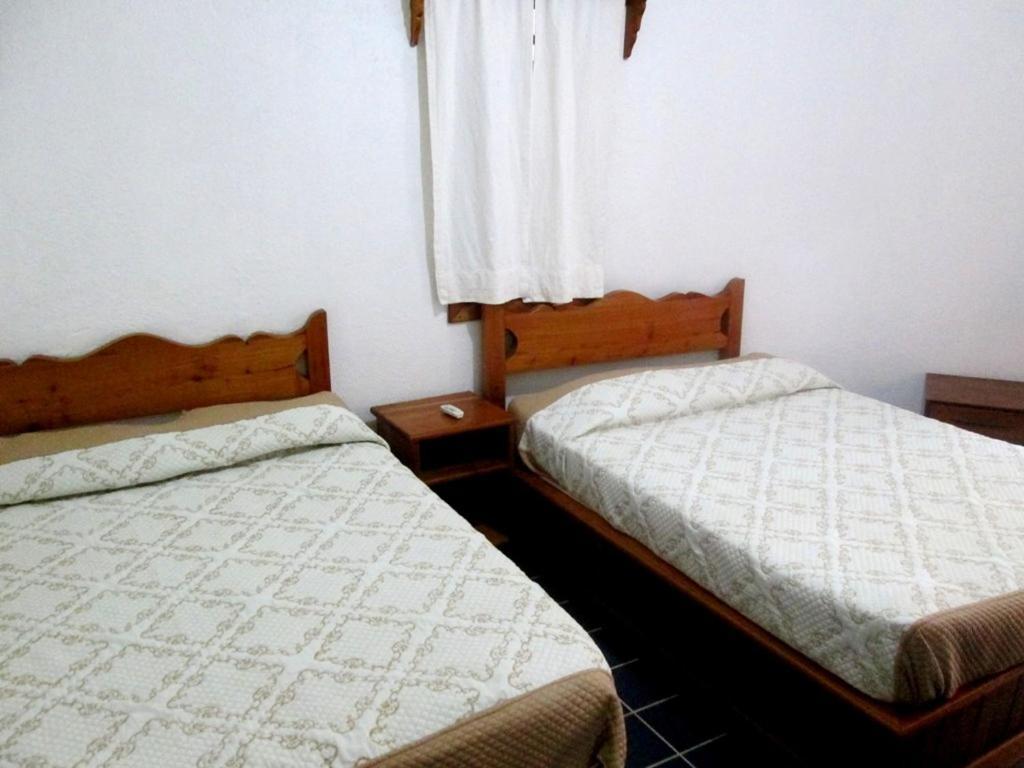 سيليتلا Hotel Guzman الغرفة الصورة